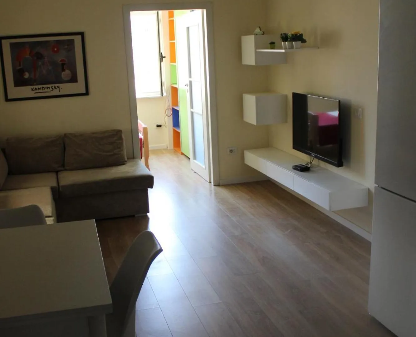 Lavandula Apartment Tirana 0*,  Albania