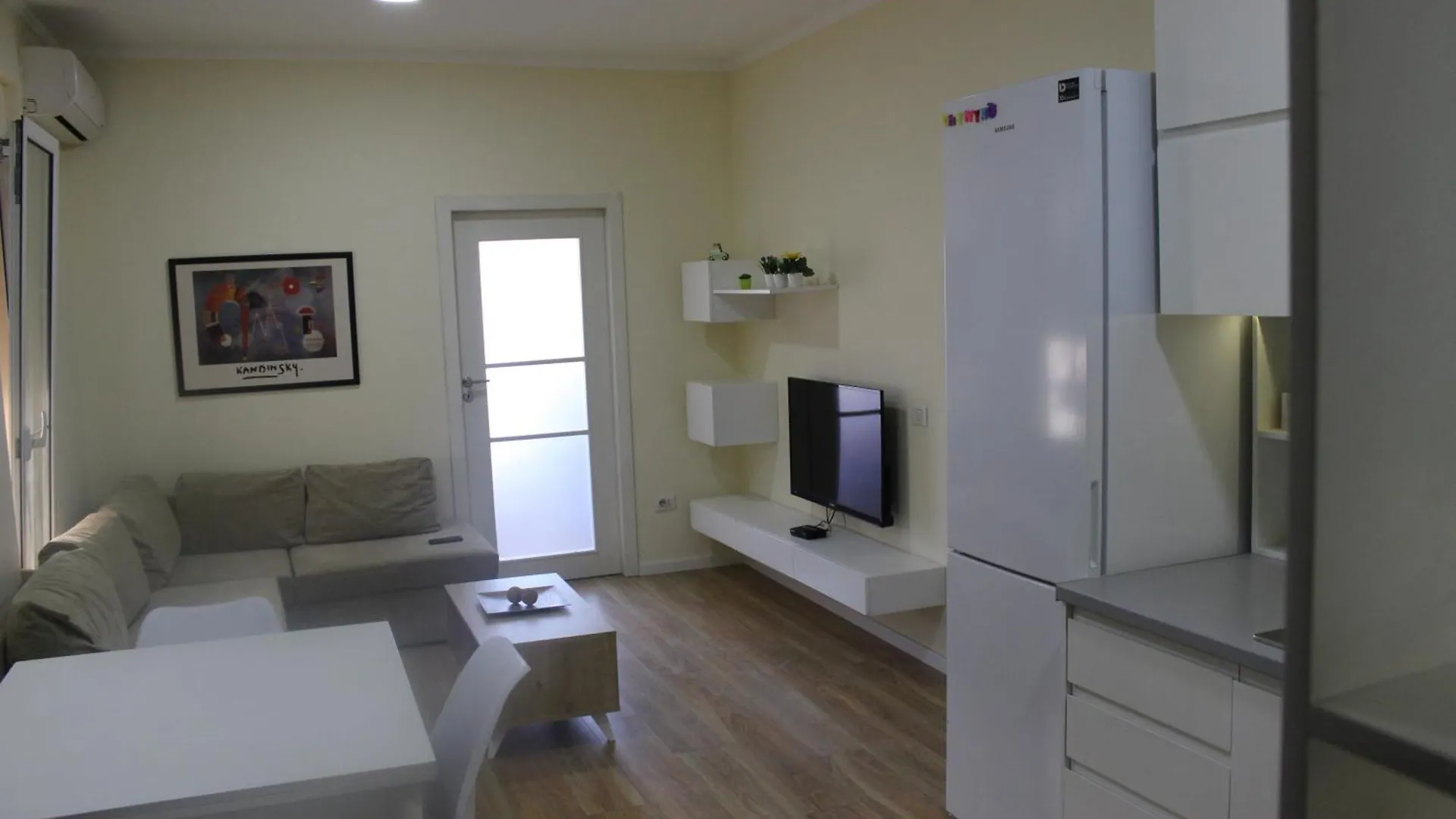 Lavandula Apartment Tirana