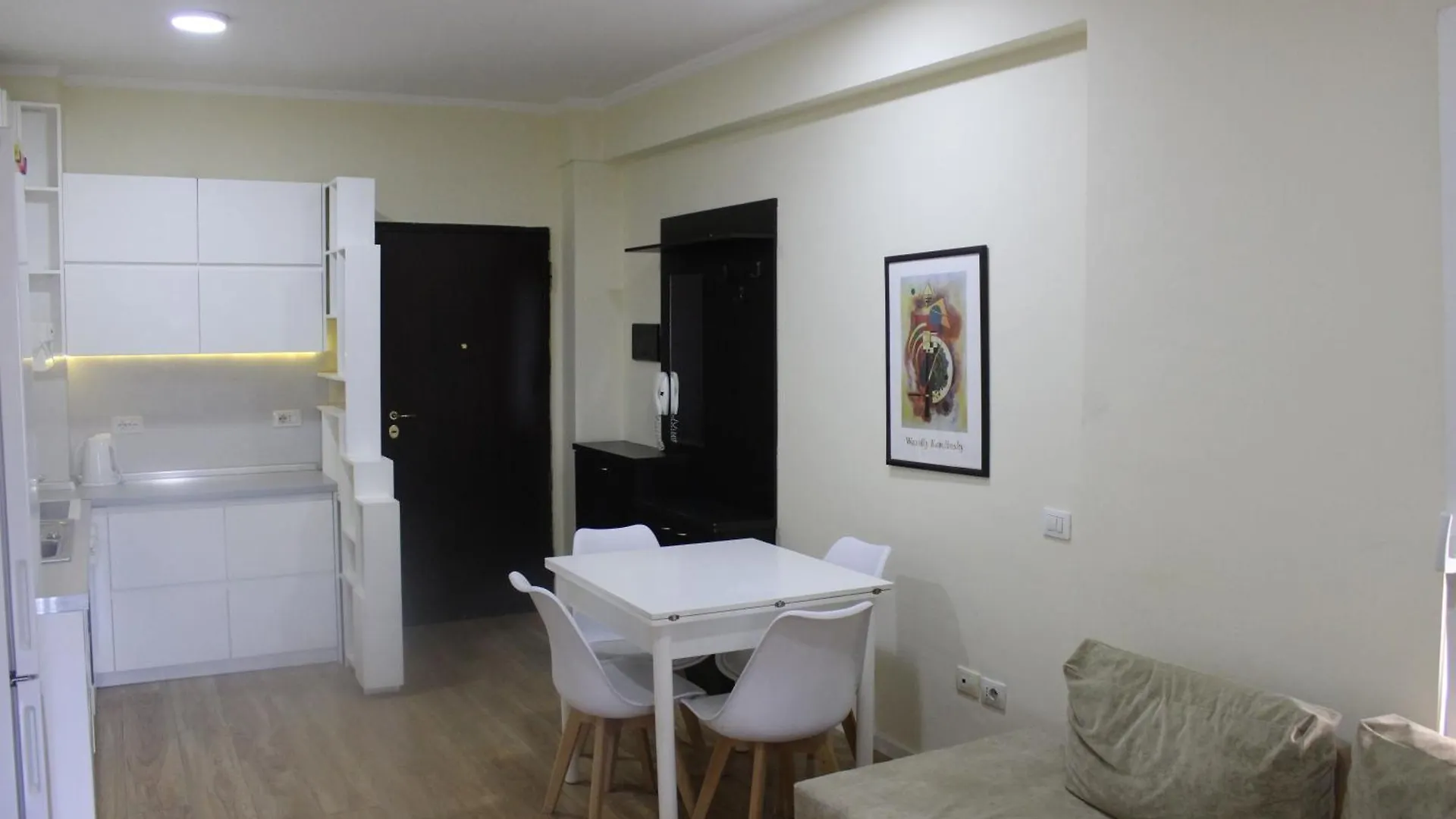 Lavandula Apartment Tirana